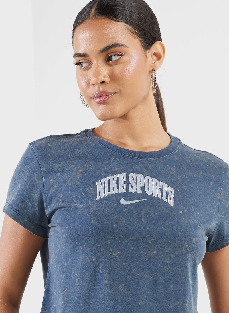 Nike Nsw Essential T-Shirt - Image 3